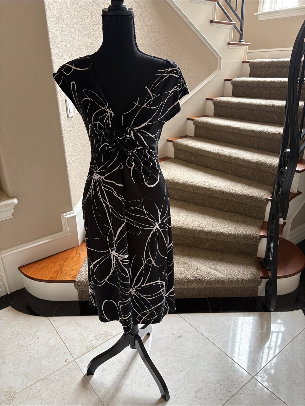 Black Floral Knot-Front Midi Dress
